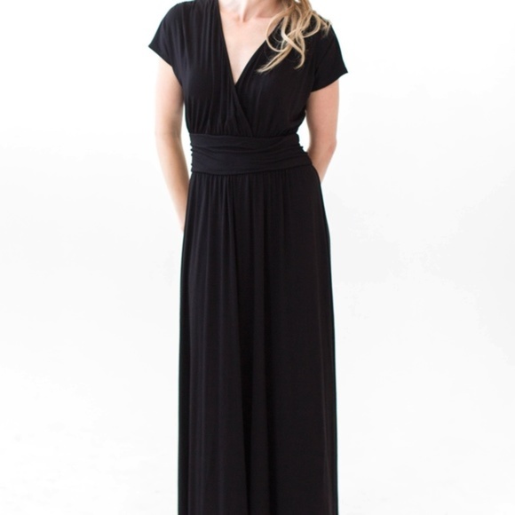 Agnes & Dora Dresses & Skirts - Agnes and Dora Black Spencer Dress